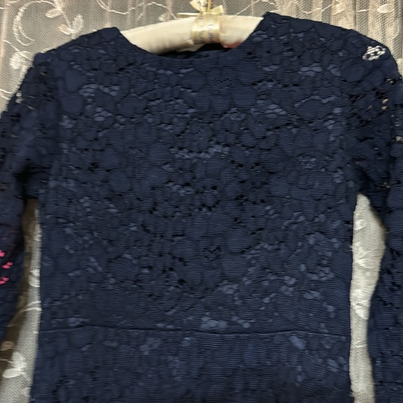 Betsy Johnson navy blue lace dress size 2 only used once cute bows in the back - Picture 2 of 5